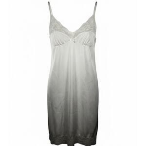 Vintage Belle Poque Lace Trim V-Neck Slip Dress Size: Medium 90s Grunge